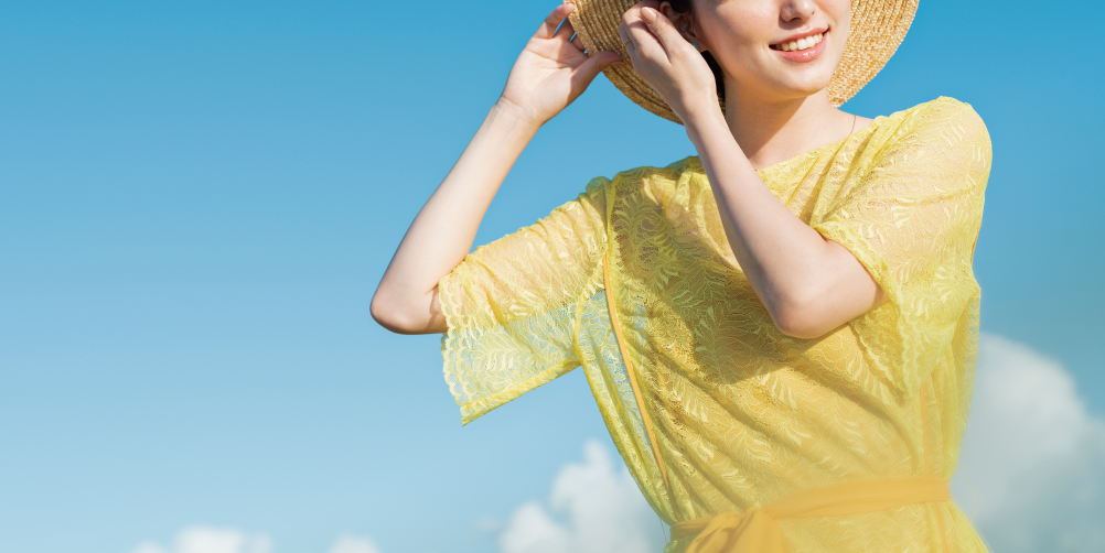 アクティブな女性イメージの画像